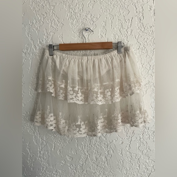 FREE PEOPLE Love You So Lace Tube Top - White - Medium - Picture 5 of 6
